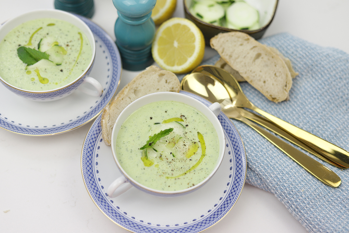 Receita de Sopa Fria de Pepino e Manjericão Clara de Sousa