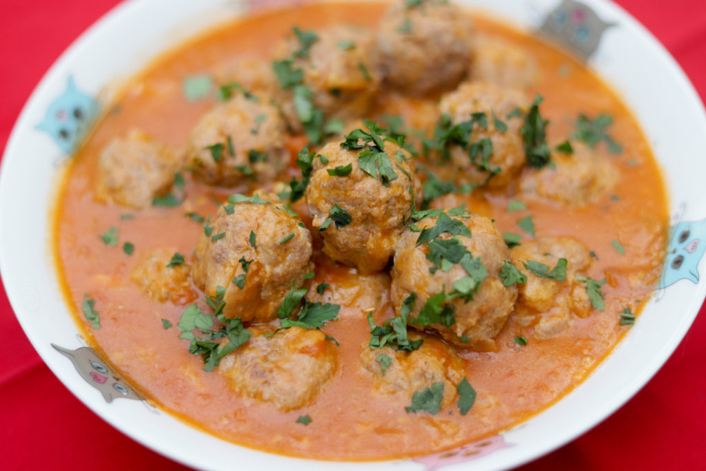 Receita De Almôndegas De Carne Em Molho De Tomate - Clara De Sousa