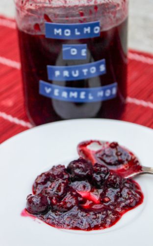 Molho de frutos vermelhos destaque site